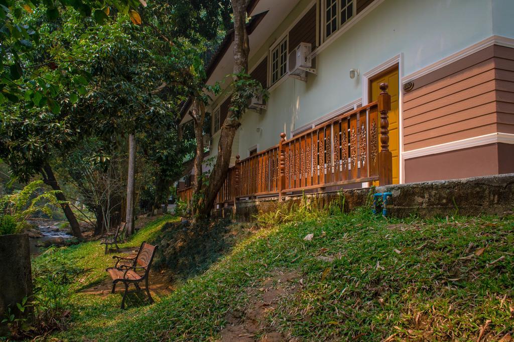 Rinrada Resort Chiang Mai Extérieur photo